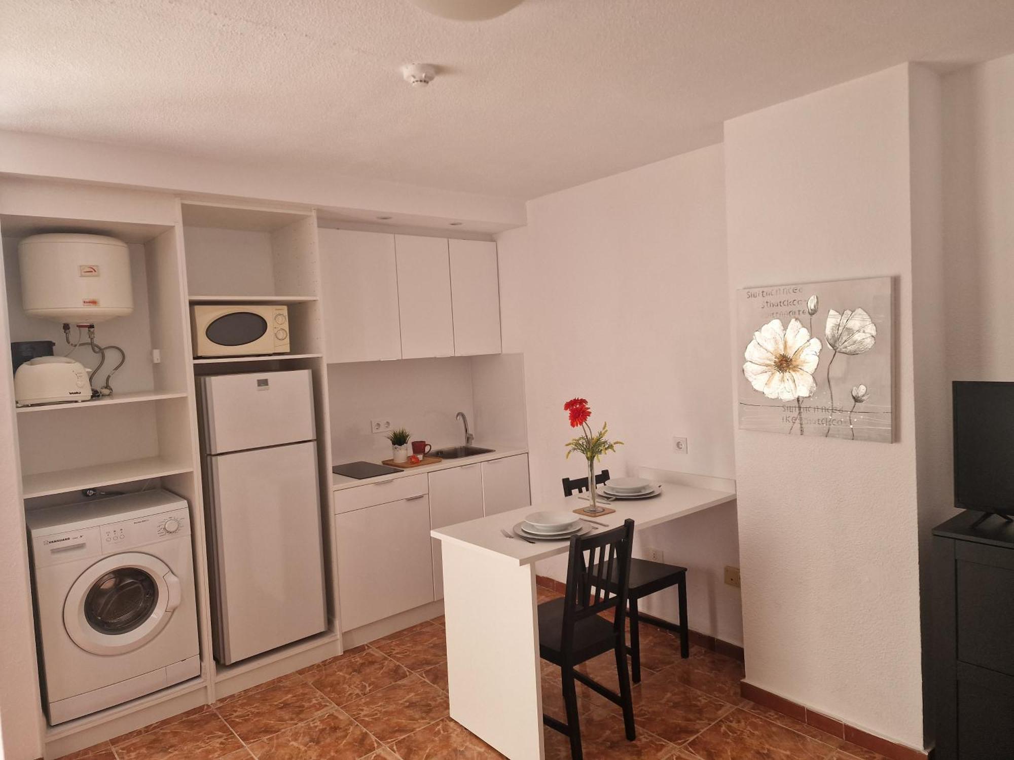 Apartamentos Funchal Los Cristianos  Ruang foto