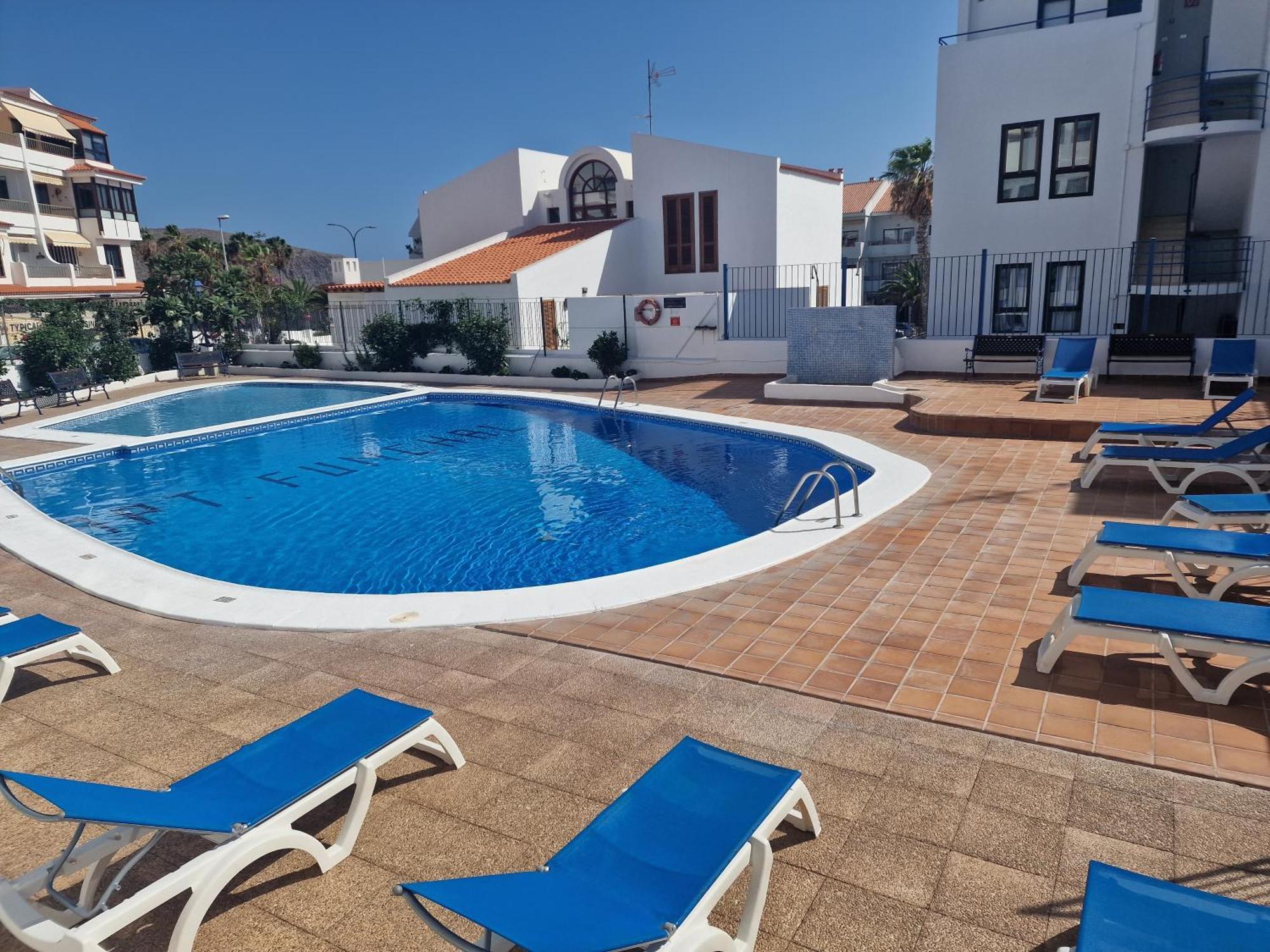 Apartamentos Funchal Los Cristianos  Ruang foto