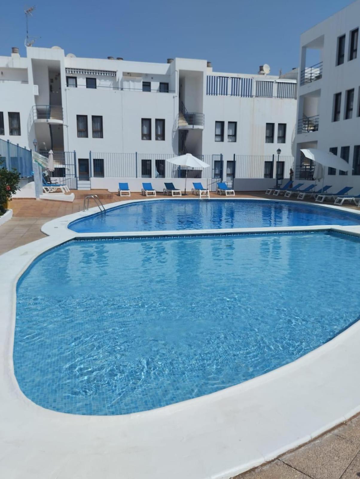 Apartamentos Funchal Los Cristianos  Bagian luar foto