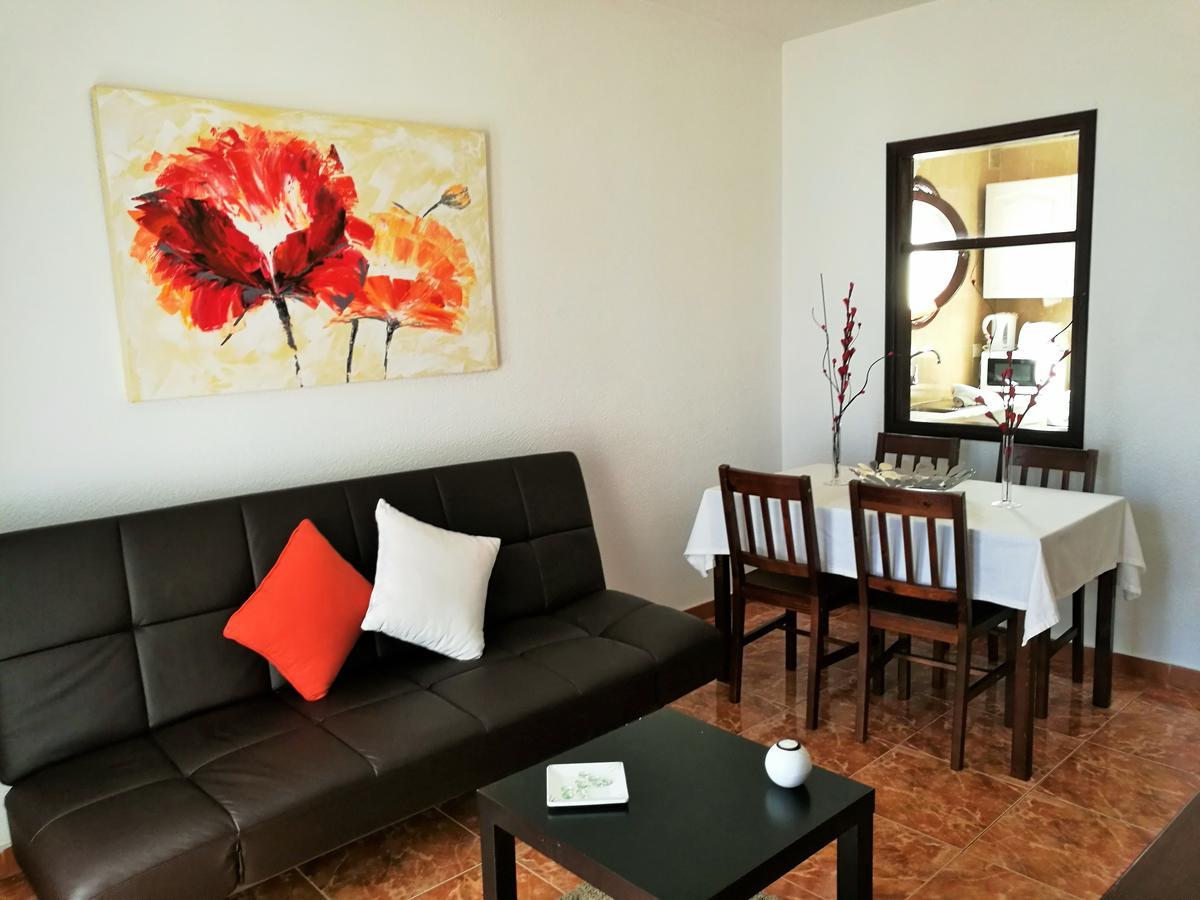 Apartamentos Funchal Los Cristianos  Bagian luar foto